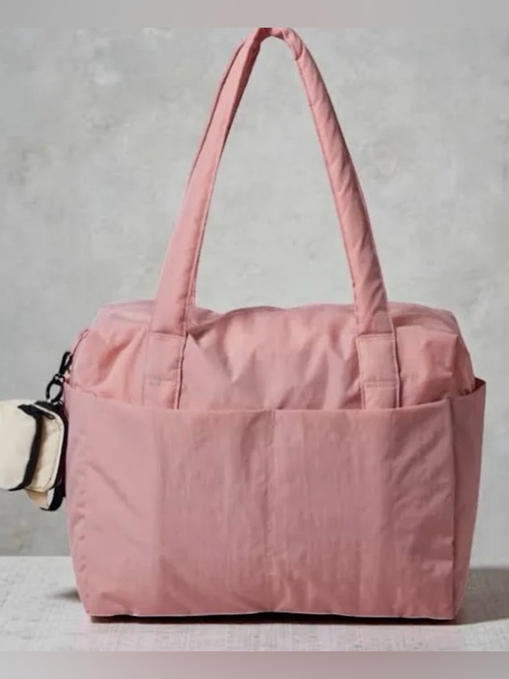BAGGU Small Cloud Carry-On Bag - Picture 4 of 14
